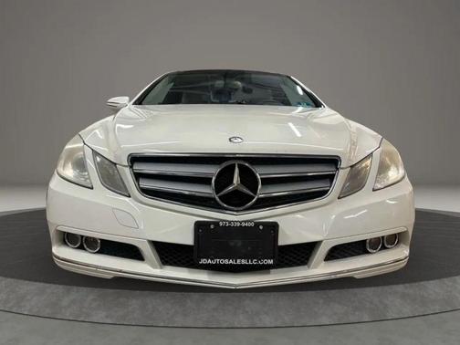 White 2010 Mercedes-Benz E-Class E 350 Coupe 2D