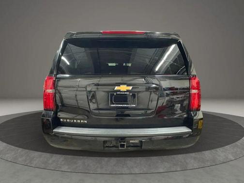 2016 Chevrolet Suburban LT