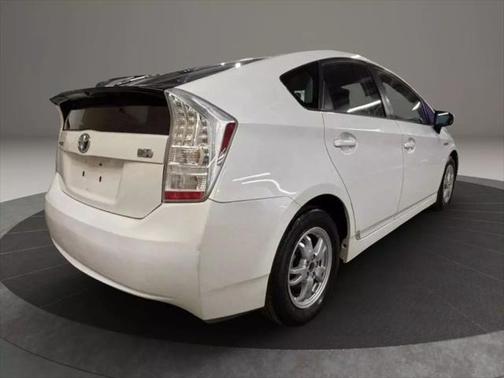 2010 Toyota Prius One