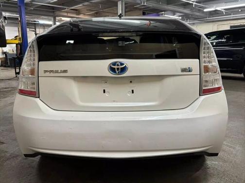 2010 Toyota Prius One