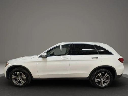 2017 Mercedes-Benz GLC 300 4MATIC