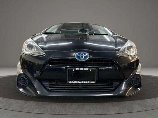 2015 Toyota Prius c Three