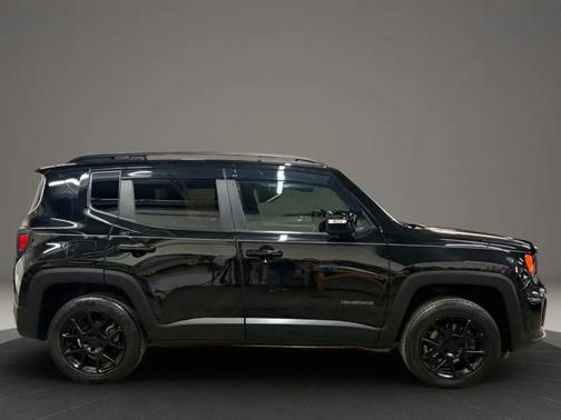 Black Clearcoat 2020 Jeep Renegade Altitude