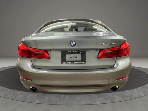 Bluestone Metallic 2019 BMW 530e xDrive iPerformance