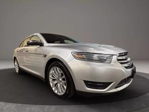 2014 Ford Taurus Limited Sedan 4D