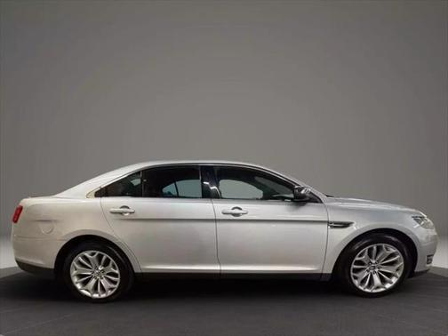 2014 Ford Taurus Limited Sedan 4D