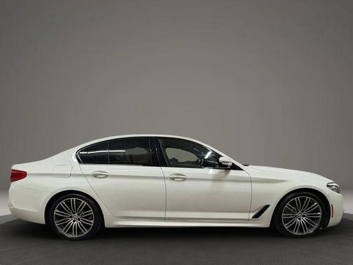 2017 BMW 530 i xDrive