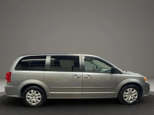 2016 Dodge Grand Caravan AVP/SE