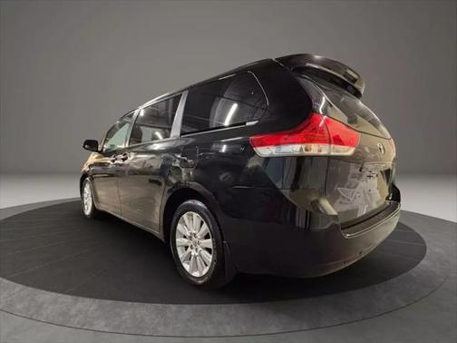 2012 Toyota Sienna LE