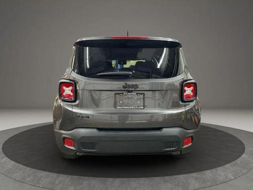 2017 Jeep Renegade Altitude