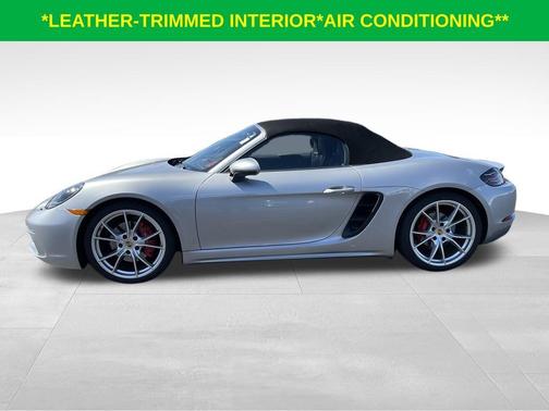 GT Silver Metallic 2017 Porsche 718 Boxster S