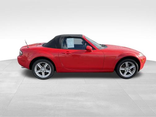 2006 Mazda MX-5 Miata Touring