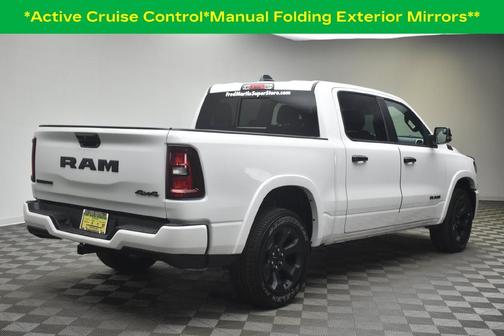 Bright White Clearcoat 2026 RAM 1500 Big Horn