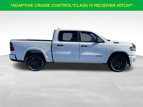 Bright White Clearcoat 2026 RAM 1500 Big Horn