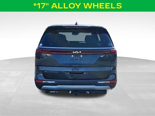 2022 Kia Carnival LX