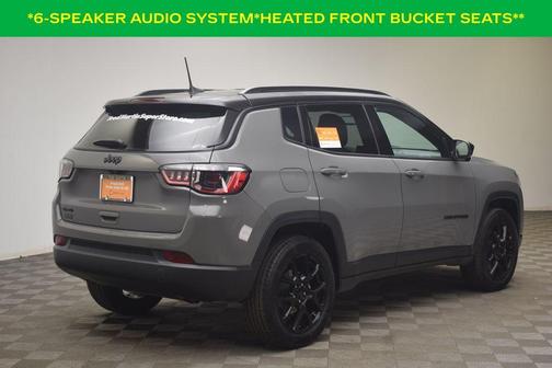 Sting Gray Clearcoat 2023 Jeep Compass Altitude