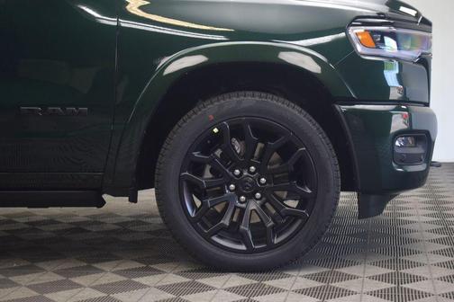 Serrano Red 2026 RAM 1500 Limited