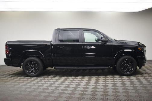 Diamond Black 2027 RAM 1500 Big Horn