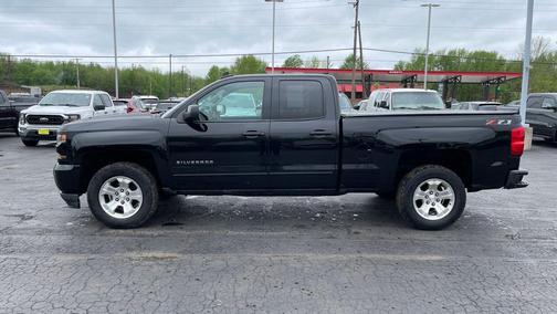 Black 2018 Chevrolet Silverado 1500 LT
