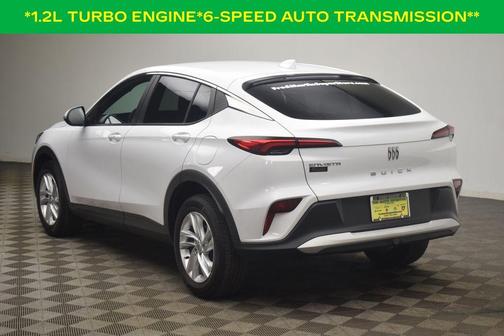 Summit White 2024 Buick Envista Preferred