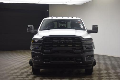 2026 RAM 3500 Tradesman/Big Horn
