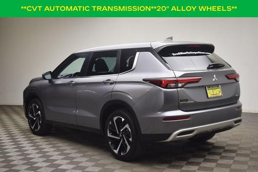 2022 Mitsubishi Outlander SE