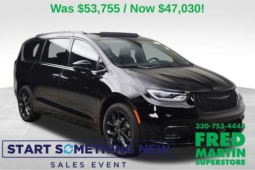 2026 Chrysler Pacifica Select