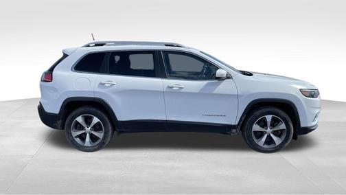Bright White Clearcoat 2021 Jeep Cherokee Limited