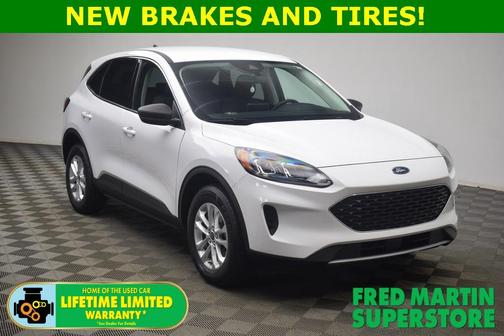 2022 Ford Escape SE
