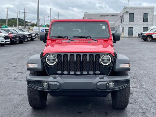 Firecracker Red Clearcoat 2020 Jeep Wrangler Unlimited Sport