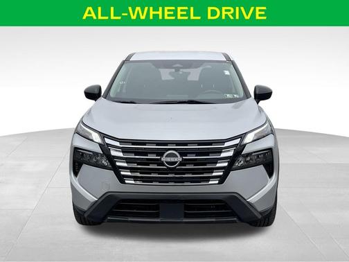 Brilliant Silver Metallic 2024 Nissan Rogue S