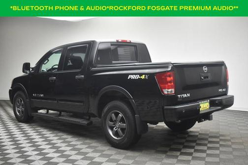 Galaxy Black Metallic 2014 Nissan Titan PRO-4X