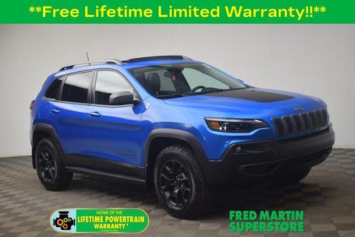 Hydro Blue Pearlcoat 2020 Jeep Cherokee Trailhawk