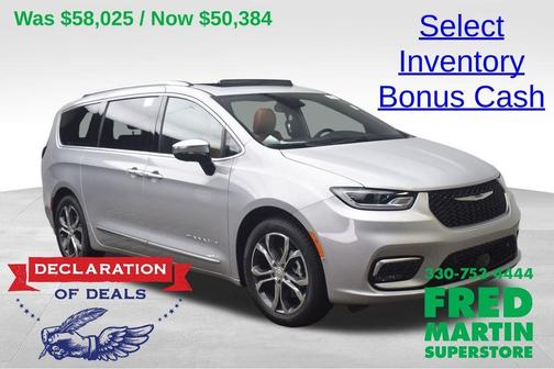 Silver Mist Clearcoat 2026 Chrysler Pacifica Pinnacle