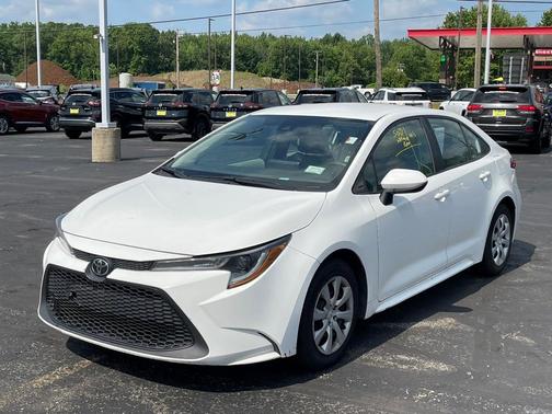 2022 Toyota Corolla LE