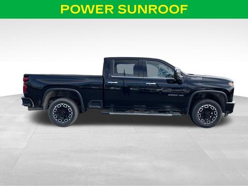 Black 2022 Chevrolet Silverado 2500 High Country