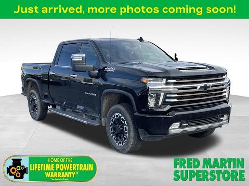 Black 2022 Chevrolet Silverado 2500 High Country