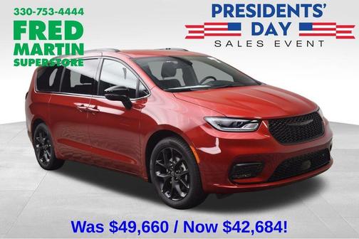 2026 Chrysler Pacifica Select