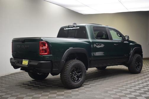 Serrano Red 2026 RAM 1500 RHO