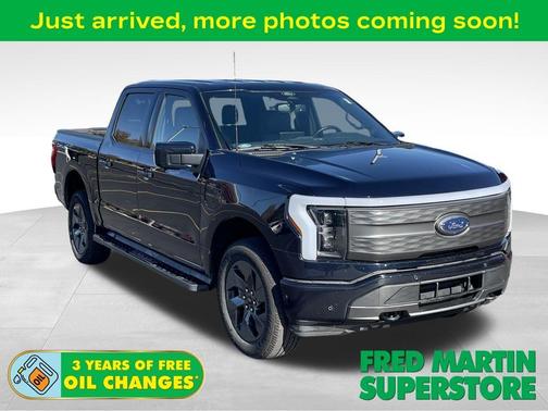 2022 Ford F-150 Lightning LARIAT