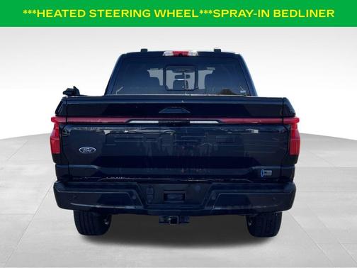 2022 Ford F-150 Lightning LARIAT