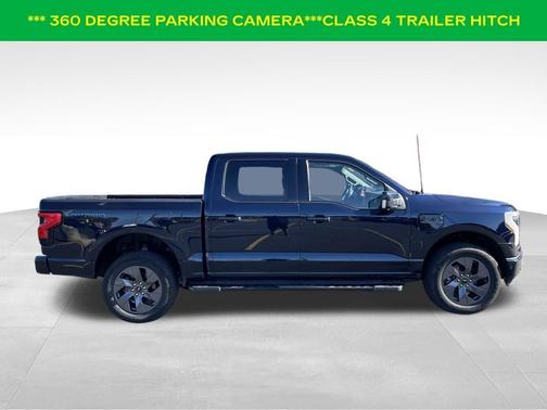 2022 Ford F-150 Lightning LARIAT