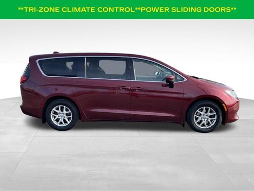 2017 Chrysler Pacifica Touring