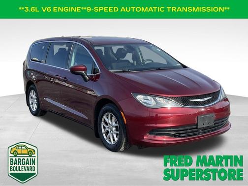 2017 Chrysler Pacifica Touring