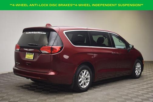 2017 Chrysler Pacifica Touring