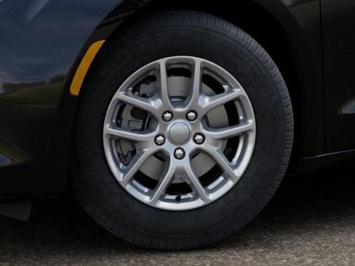 Diamond Black 2027 Chrysler Pacifica LX