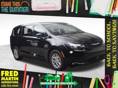 Diamond Black 2027 Chrysler Pacifica LX