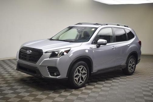 2024 Subaru Forester Premium