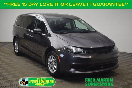 2023 Chrysler Voyager LX