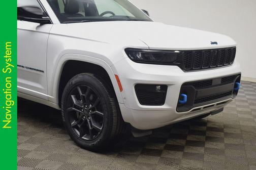 2025 Jeep Grand Cherokee 4xe Base